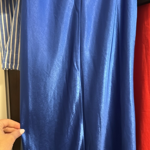 X Revolve Posey Maxi Dress in Royal Runaway The Label - Picture 15 of 16